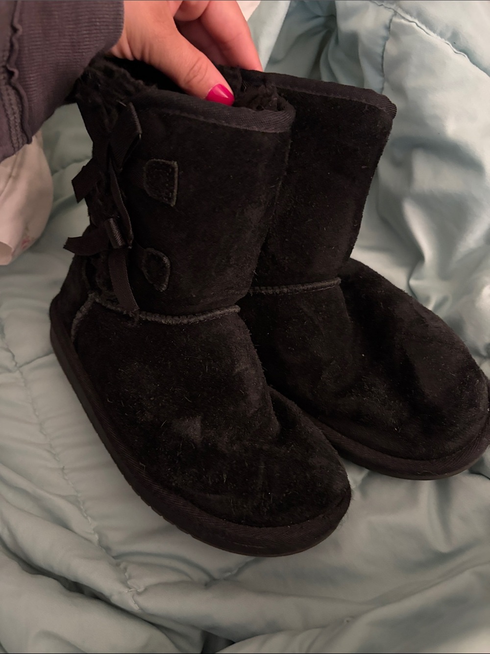 Koolaburra Kids Black Suede Bow-Accent Cozy Boots